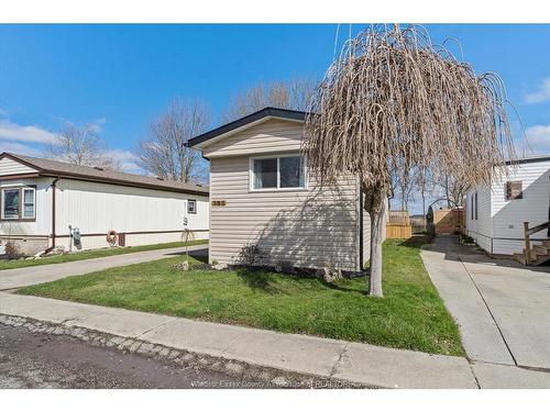 388 North Malden, Essex, ON 