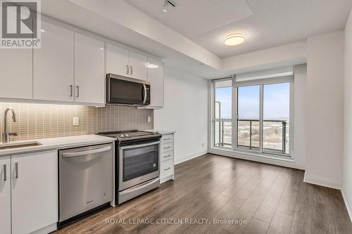 1408 - 17 Zorra Street, Toronto, ON - Indoor Photo Showing Kitchen With Upgraded Kitchen