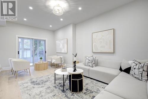 4128 Tapestry Trail, Mississauga, ON - Indoor Photo Showing Living Room