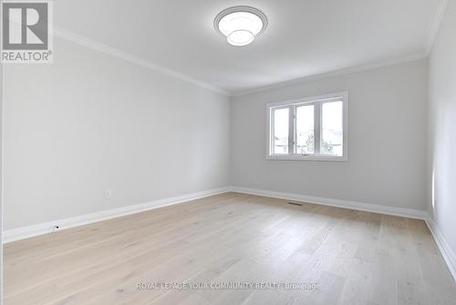 4128 Tapestry Trail, Mississauga, ON - Indoor Photo Showing Other Room