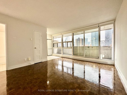 701-33 Isabella Street, Toronto, ON - Indoor Photo Showing Other Room