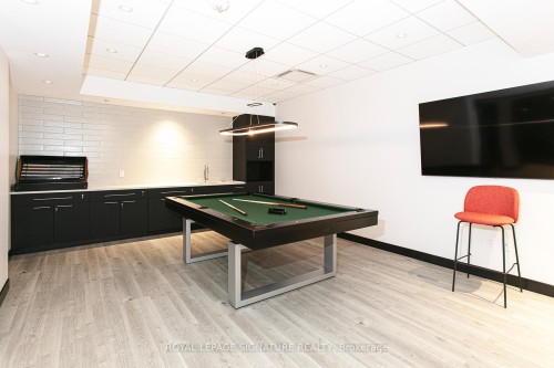 701-33 Isabella Street, Toronto, ON - Indoor Photo Showing Other Room