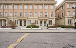 37 Hargrave Lane  Toronto, ON M4N 0A4