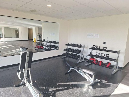 Lp 15-50 Herrick Avenue, St. Catharines, ON - Indoor