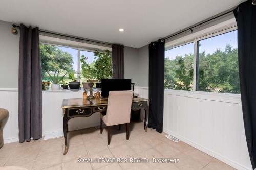 994034 Mono/Adjala Townline Road, Mono, ON - Indoor Photo Showing Office