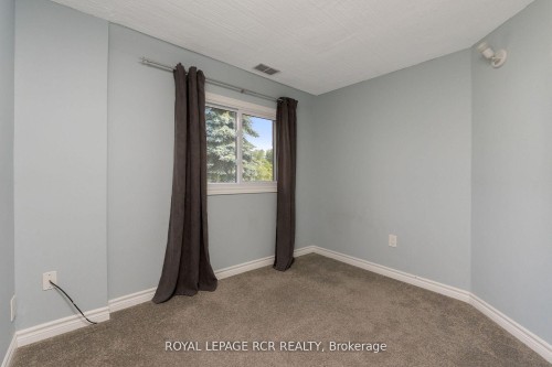 994034 Mono/Adjala Townline Road, Mono, ON - Indoor Photo Showing Other Room