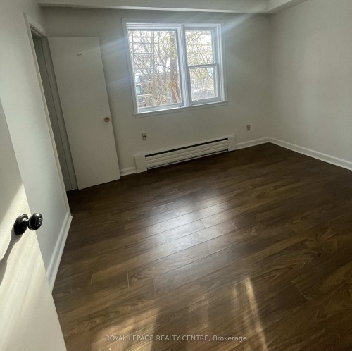 Apt. #1-341 Sheppard Avenue E, Toronto, ON - Indoor Photo Showing Other Room