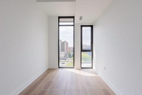 719-3009 Novar Road, Mississauga, ON - Indoor Photo Showing Other Room