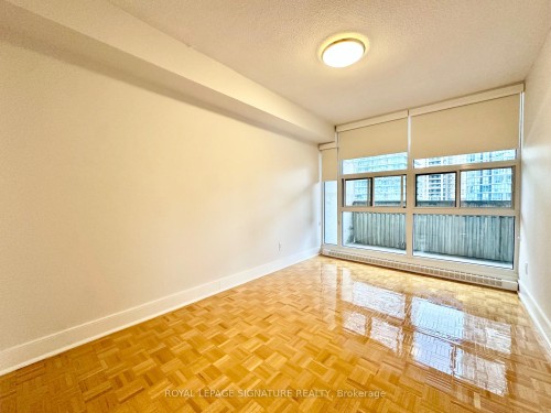 2110-33 Isabella Street, Toronto, ON - Indoor Photo Showing Other Room
