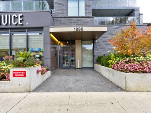 201-1888 Queen Street E, Toronto, ON - Outdoor
