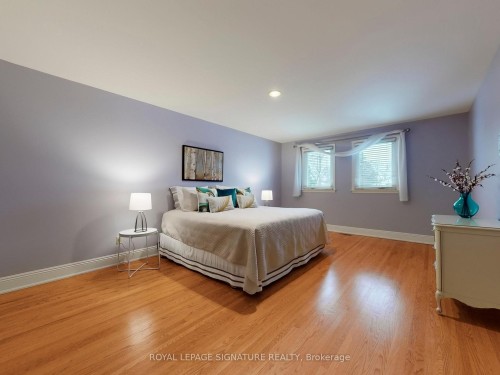 34 Charade Court, Toronto, ON - Indoor Photo Showing Bedroom