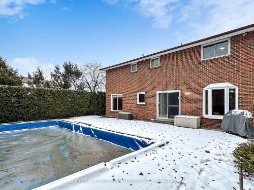 34 Charade Court, Toronto, ON - Outdoor With Exterior