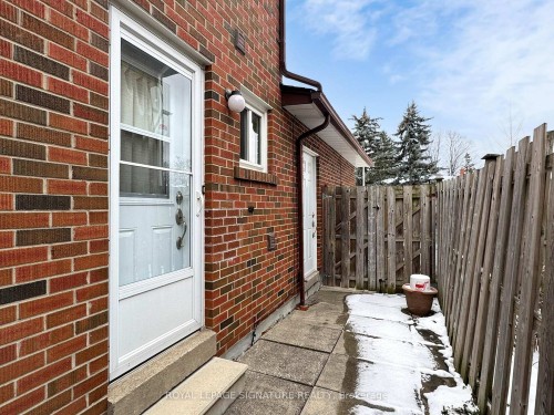 34 Charade Court, Toronto, ON - Outdoor