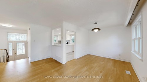 145 Sloane Avenue, Toronto, ON - Indoor Photo Showing Other Room