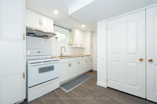 145 Sloane Avenue, Toronto, ON - Indoor Photo Showing Kitchen
