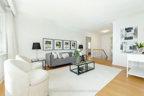 145 Sloane Avenue, Toronto, ON - Indoor Photo Showing Living Room