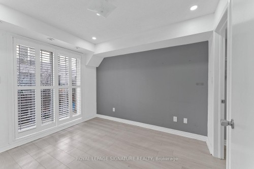 1207-22 Laidlaw Street, Toronto, ON - Indoor Photo Showing Other Room