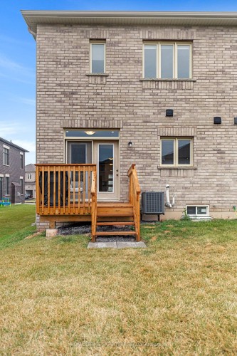 270 Great Falls Boulevard, Hamilton, ON 