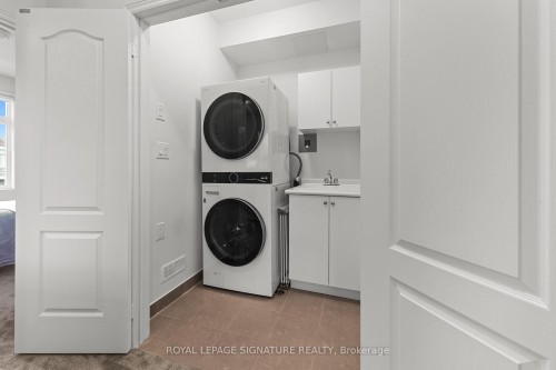 270 Great Falls Boulevard, Hamilton, ON 