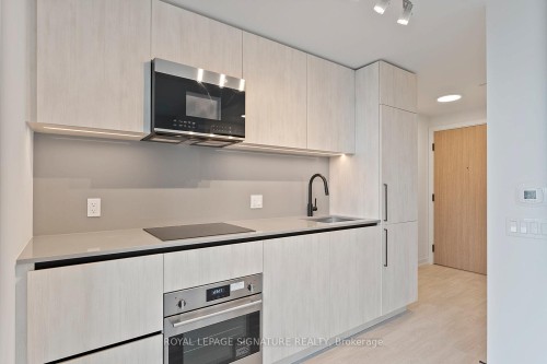 1201-35 Parliament Street, Toronto, ON - Indoor Photo Showing Kitchen
