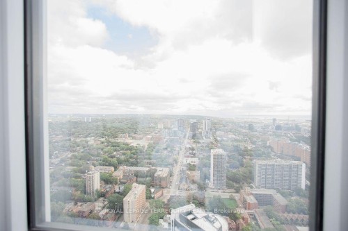 4603-251 Jarvis Street, Toronto, ON -  Photo Showing Other Room