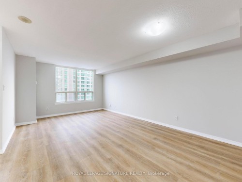 620-88 Corporate Drive, Toronto, ON - Indoor Photo Showing Other Room
