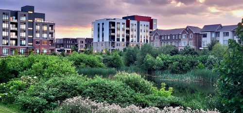 404-3285 Carding Mill Trail, Oakville, ON - Outdoor