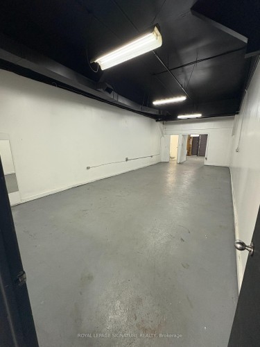 3-127 Manville Road, Toronto, ON 