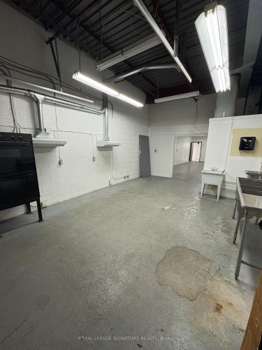 3-127 Manville Road, Toronto, ON 