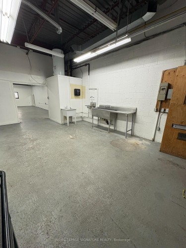 3-127 Manville Road, Toronto, ON 