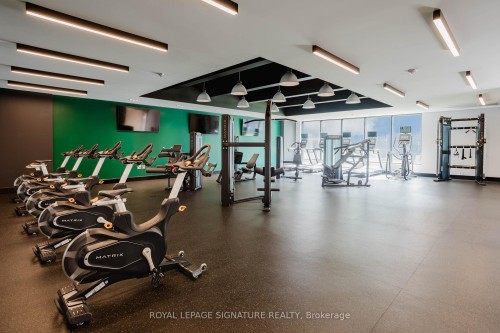 1213-33 Isabella Street, Toronto, ON - Indoor Photo Showing Gym Room