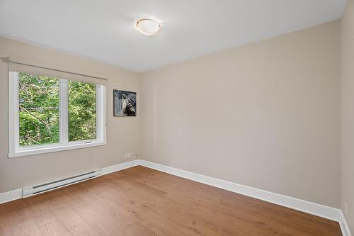 Chambre à coucher - 1309 Ch. De La Rivière, Val-David, QC - Indoor Photo Showing Other Room