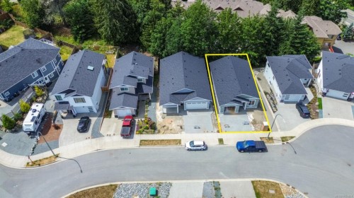1013 Rozzano Pl, Ladysmith, BC 