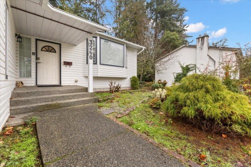 3260 Departure Bay Rd, Nanaimo, BC 