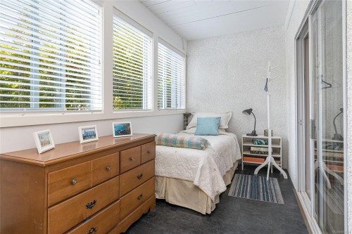 108-2040 White Birch Rd, Sidney, BC - Indoor Photo Showing Bedroom