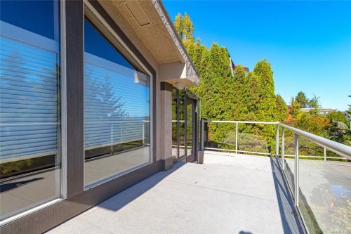 991 Seapearl Pl, Saanich, BC 