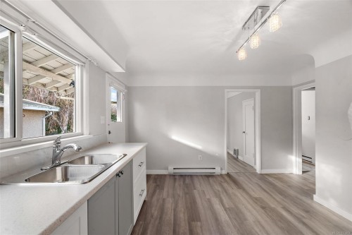 3020-3022 Donald St, Saanich, BC - Indoor Photo Showing Kitchen With Double Sink