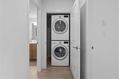 312-110 Presley Pl, View Royal, BC 