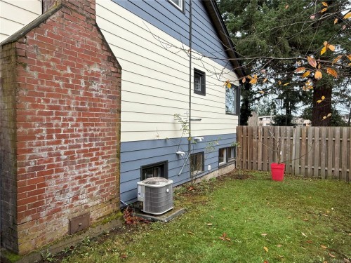 308 Holly Ave, Nanaimo, BC 