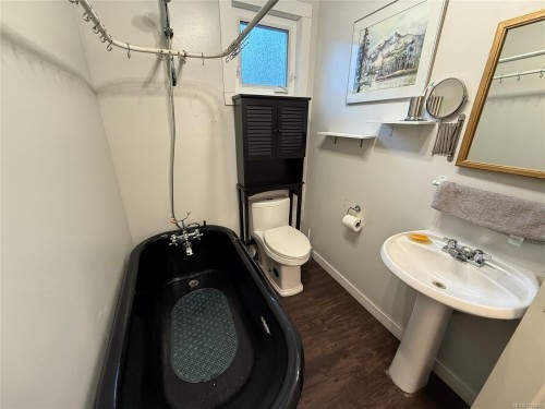 308 Holly Ave, Nanaimo, BC 