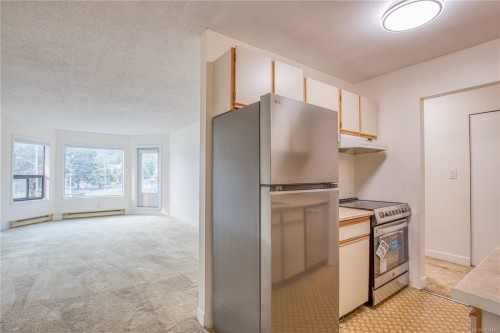 308-2815 Departure Bay Rd, Nanaimo, BC 