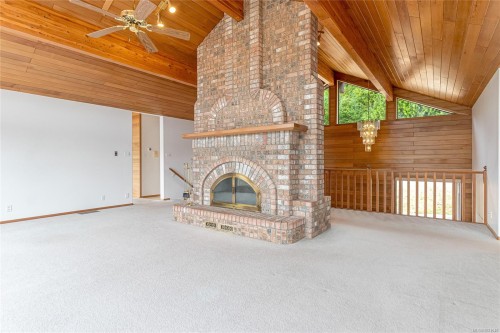 13289 Prospect Dr, Ladysmith, BC 