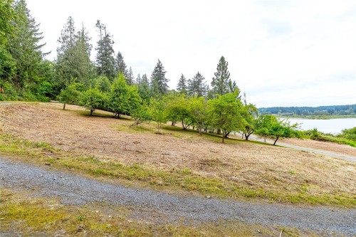 13289 Prospect Dr, Ladysmith, BC 