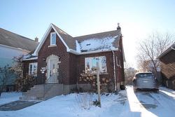 132 Cumming Street  Thunder Bay, ON P7C 1N7