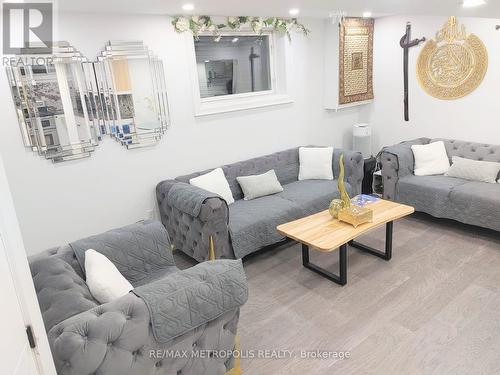 Bsmt - 61 Mandrake Street, Ajax, ON - Indoor Photo Showing Living Room