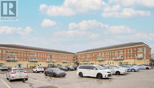 A206 - 15 Cornell Meadows Avenue, Markham, ON - Outdoor