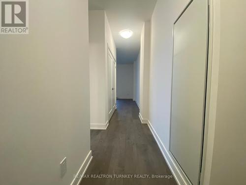 305 - 705 Davis Drive, Newmarket, ON - Indoor Photo Showing Other Room