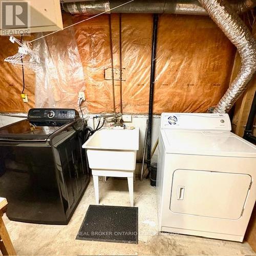 Laundry - 63 Acadian Heights, Brampton, ON 