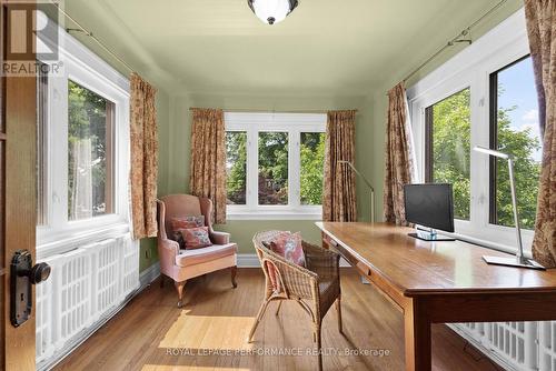 345 Third Avenue, Ottawa, ON - Indoor