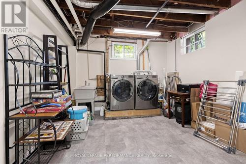 345 Third Avenue, Ottawa, ON - Indoor Photo Showing Laundry Room